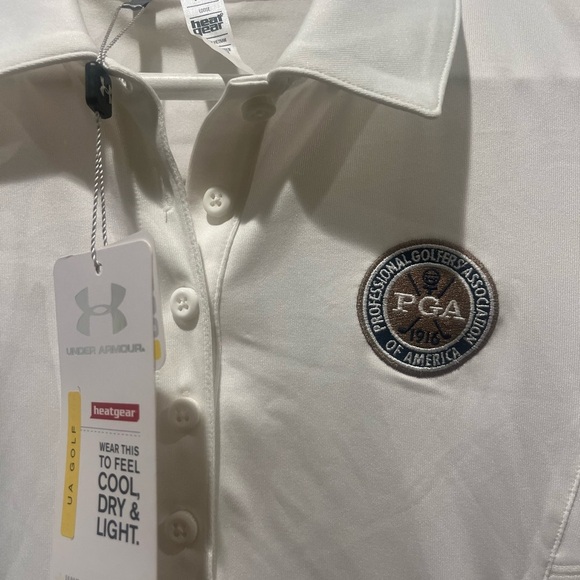 NWT women’s PGA shirt spf 30.  Nipped sides for flattering fit moisture wicking - Picture 1 of 7